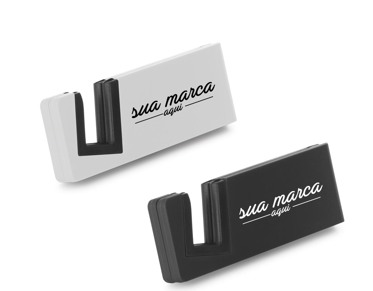 Suporte para celular confeccionado em ABS e TPR, combinando resistência e flexibilidade para maior durabilidade. Possui design compacto e funcional, facilitando o transporte e o armazenamento. Ideal para apoiar o aparelho com estabilidade, é uma excelente opção de brinde corporativo moderno e prático.
