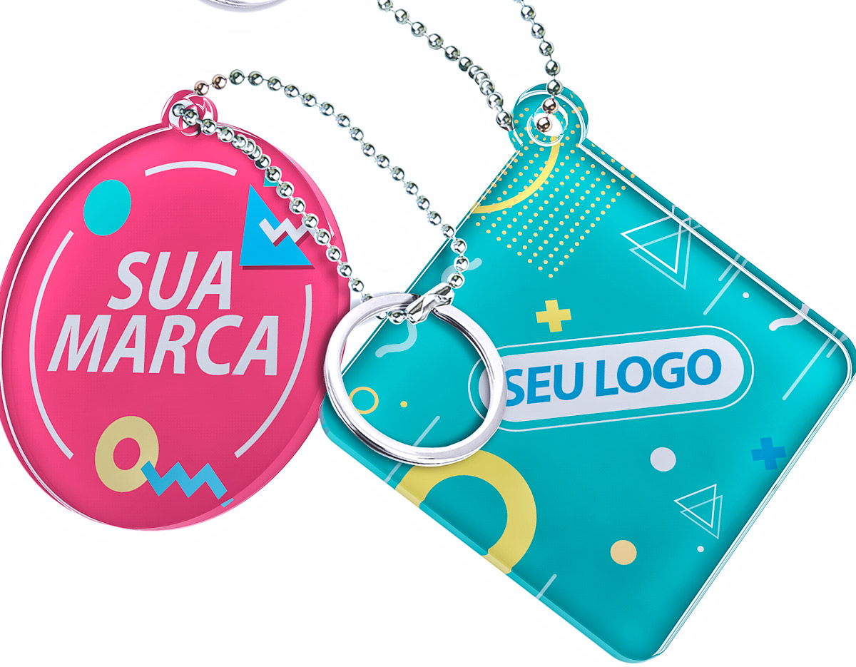 Chaveiro em acrílico com argola.