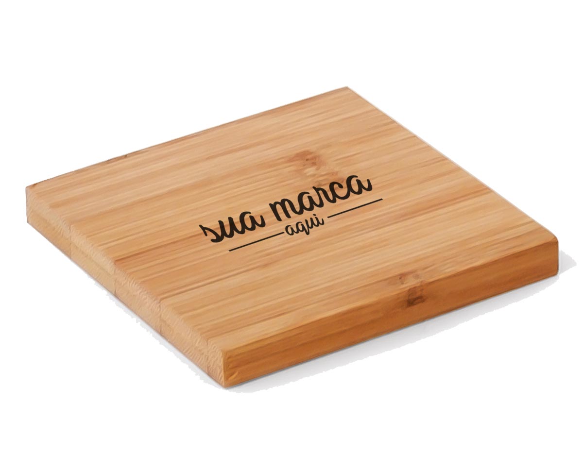 Conjunto base em bambu para 4 copos