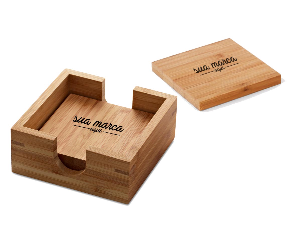 Conjunto base em bambu para 4 copos