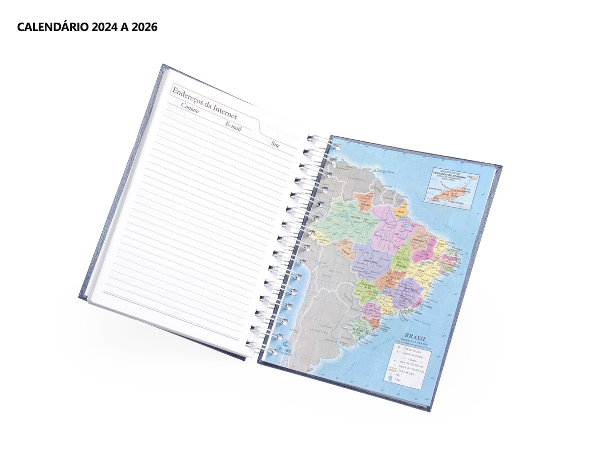 Agenda diária 2025 metalizada em Percalux com wire-o metálico. Possui "bolso" plástico atrás da capa, páginas de dados pessoais, calendário 2024 a 2026, mapa do Brasil, mapa-múndi, índice telefônico e planejamento.
