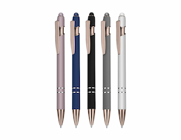 Caneta esferográfica em metal com acabamento fosco e escrita azul. Possui refil tipo Parker, proporcionando escrita suave e duradoura. Conta ainda com ponta touch emborrachada para uso em telas touchscreen e elegante detalhe dourado, tornando-se uma opção sofisticada e funcional para brindes corporativos.