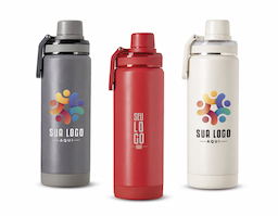 Garrafa térmica em inox 304 com capacidade máxima de até 600ml. Conta com estrutura de parede dupla e vedação a vácuo para manter a temperatura de líquidos conservada por mais tempo. Possui tampa rosqueável em plástico com protetor para o bocal e alça para transporte. Acompanha protetor antiderrapante para a base.