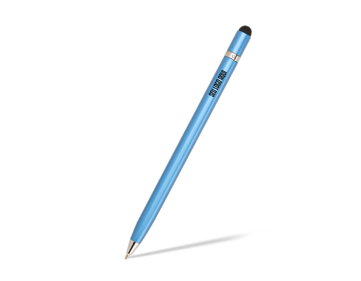 Caneta metálica com detalhe emborrachado no topo, ideal para uso em dispositivos com telas sensíveis ao toque. Possui acionamento por rotação e carga esferográfica azul de 1,0mm.