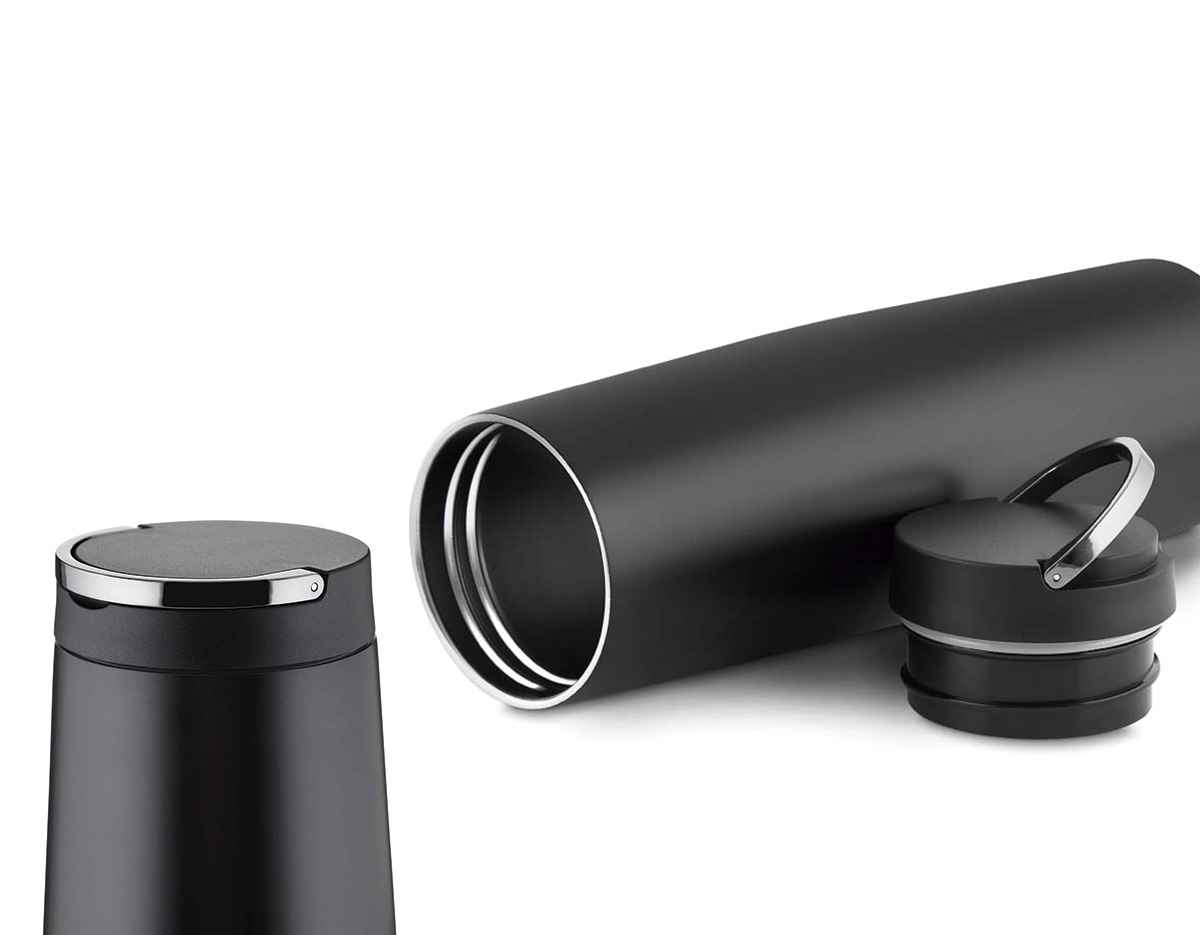 Conjunto elegante e sustentável, composto por caderno em material RPET com fechamento magnético e 100 páginas, ideal para anotações do dia a dia. Acompanha caneta modelo twist com detalhe em tecido RPET preto e garrafa térmica de parede dupla em inox, com interior em inox 304, exterior em inox 201 e capacidade de 550 ml. O kit é entregue em caixa presenteável, tornando-se um brinde corporativo sofisticado, funcional e alinhado a práticas sustentáveis.
Dimensão do Produto: 23,5x7,1cm (Garrafa) - 21x14,5cm (Caderno) - 7,6x30x24,7cm (Caixa)