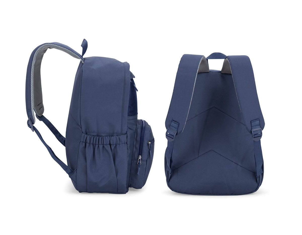Mochila em Oxford impermeável com fechamento em zíper e capacidade máxima de até 23 litros. Apresenta divisória interna para notebooks de até 15,6 polegadas. Conta ainda com três bolsos frontais em tamanhos diferentes, incluindo bolso superior em tela de malha para itens úmidos, além de dois bolsos laterais com elástico, alça de mão em nylon e duas alças de ombro com revestimento em espuma respirável.