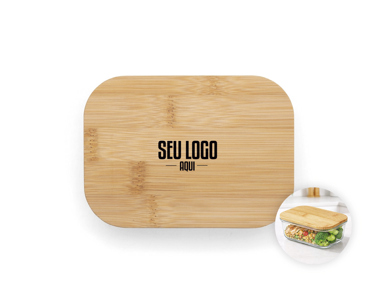Marmita confeccionada em vidro borossilicato, material resistente e adequado para o armazenamento de alimentos. Possui capacidade de até 300 ml e tampa hermética em bambu, que auxilia na vedação e na conservação dos alimentos. Seu design funcional e elegante torna o produto ideal para o transporte de pequenas refeições no dia a dia.