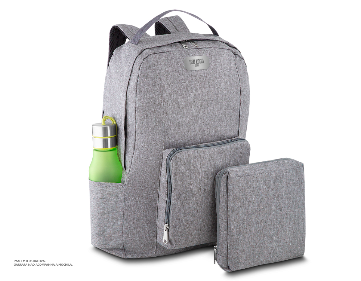 Mochila dobravel com alça de mão bolso frontal com ziper bolso lateral. Confeccionada em tecido polyester.