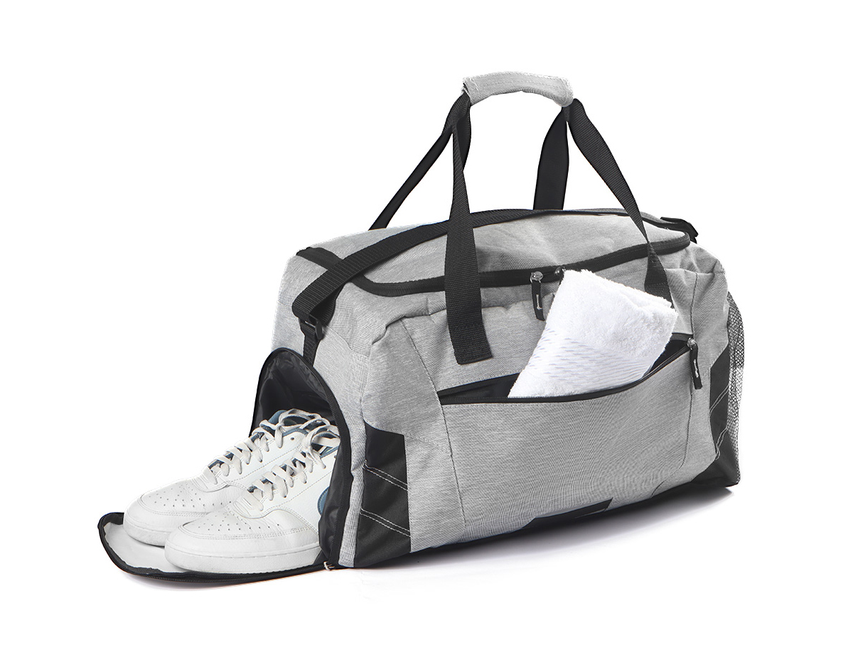 Mala esportiva poliester, bolso com zíper frontal, bolso lateral com zíper, alça de mão,