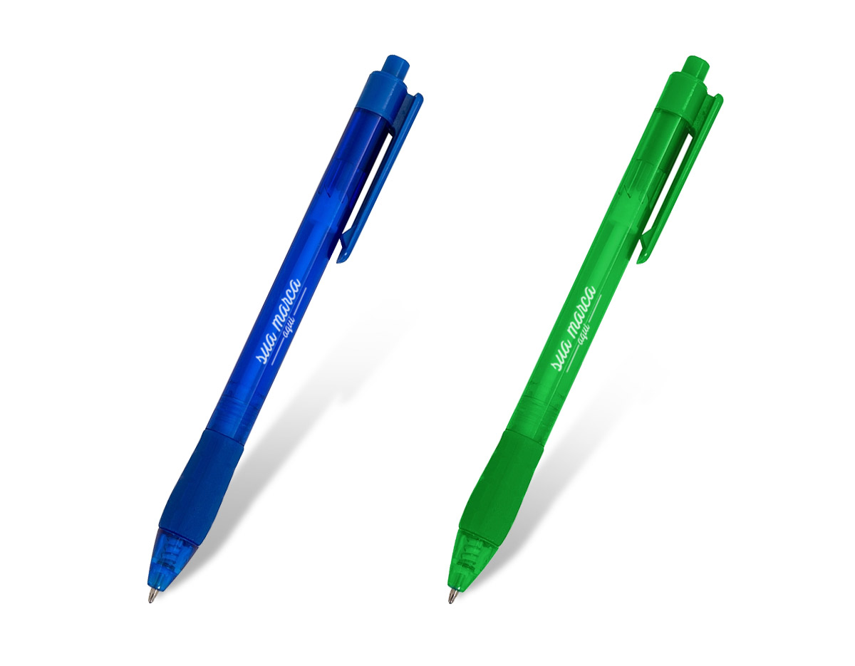 Caneta plástica translúcida colorida, com detalhe inferior emborrachado que oferece maior conforto e aderência. O mecanismo de acionamento por clique proporciona praticidade no uso diário. Seu design moderno e funcional é ideal para quem busca uma escrita suave e um toque de estilo em suas ferramentas de trabalho ou estudo
