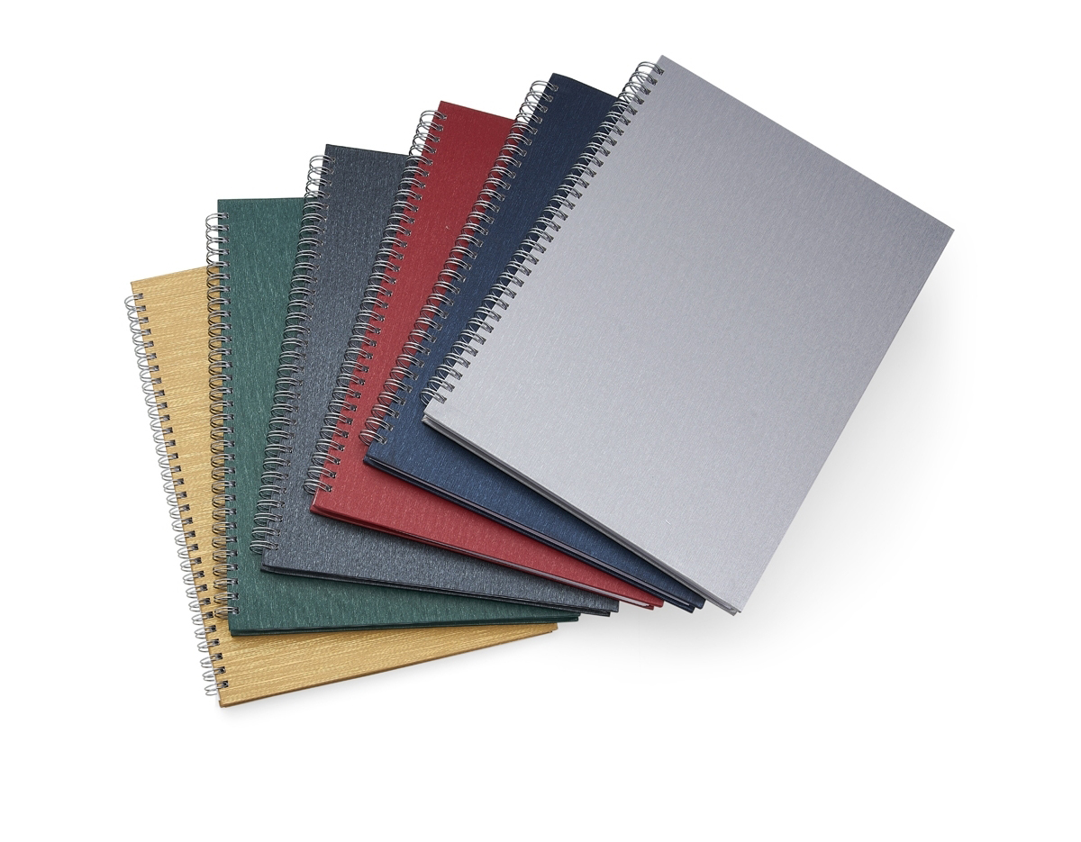 Caderno de negócios grande com pintura metalizada e wire-o prata. Miolo permanente e folhas para preenchimento de dados pessoais, comerciais e contatos 100 folhas brancas com pauta