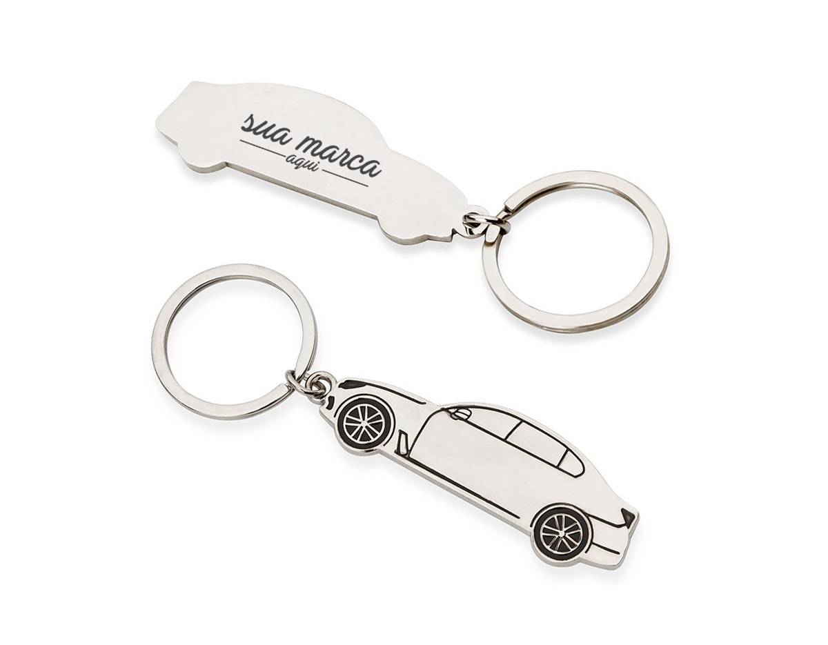 Chaveiro metal formato carro com detalhes preto em relevo e verso espelhado.																										