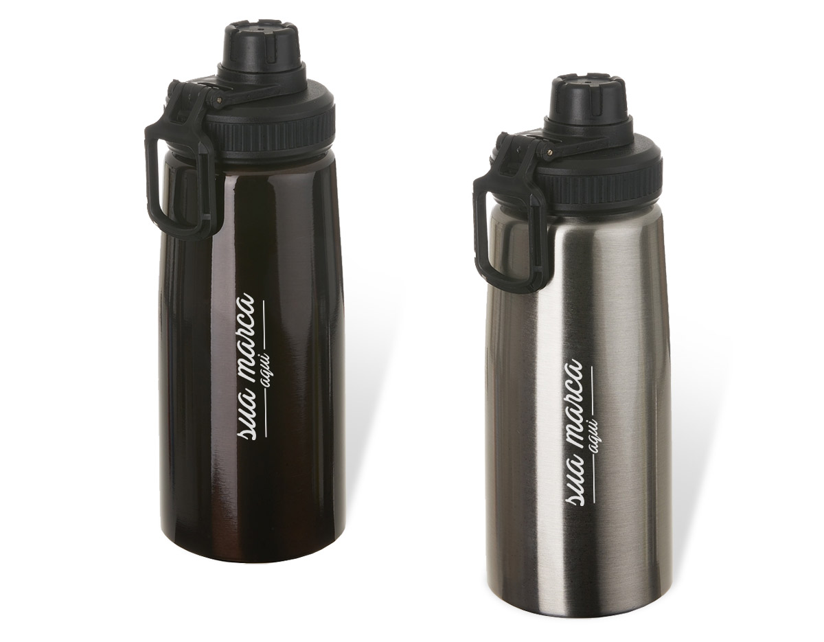 Squeeze metálico 750ml com alça para transporte, possui tampa com detalhe emborrachado e tampa protetora para o bocal.