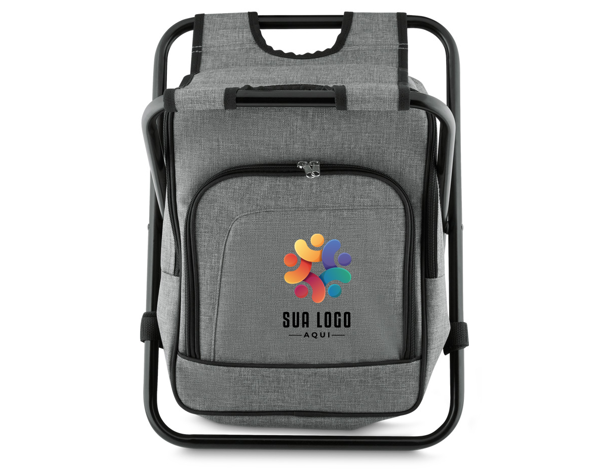 Bolsa térmica e cadeira, capacidade 10 litros, tecido polyester, com bolso frontal, cor cinza, alça de costas regulável, parte interna soldada, retém liquido.