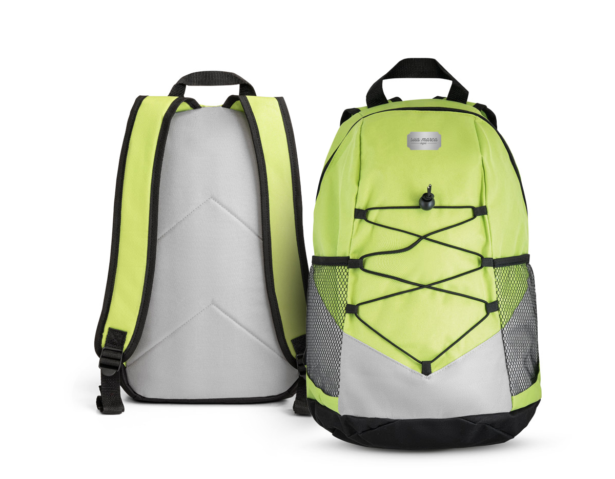 Mochila em 600D com bolsos laterais em tela e bolso interior. Parte posterior e alças almofadadas 250 x 420 x 180 mm