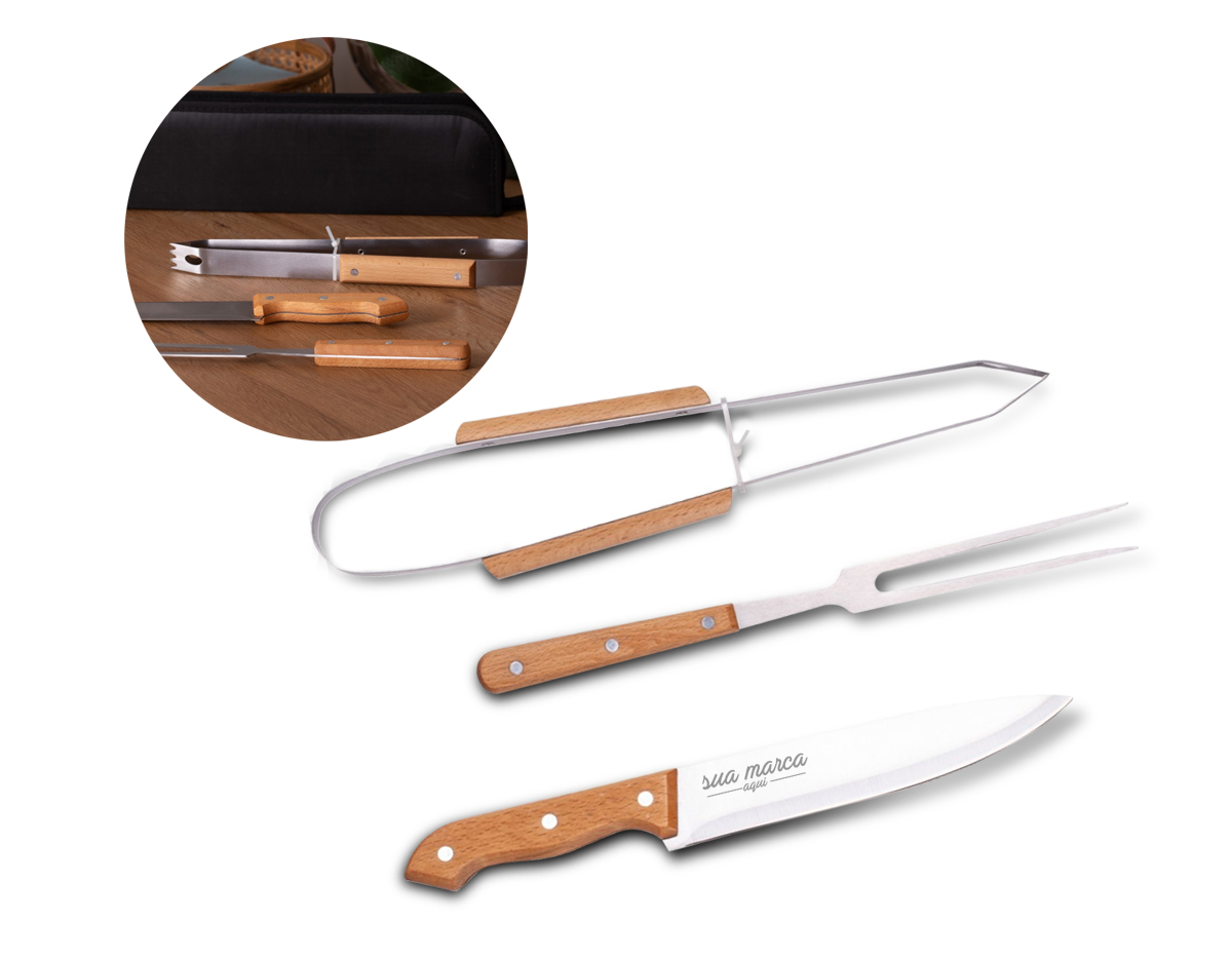 Kit Churrasco, contendo:
Estojo de Nylon
Faca 
Garfo trinchante
Pegador
Os componentes de madeira poderão apresentar tonalidades diferente