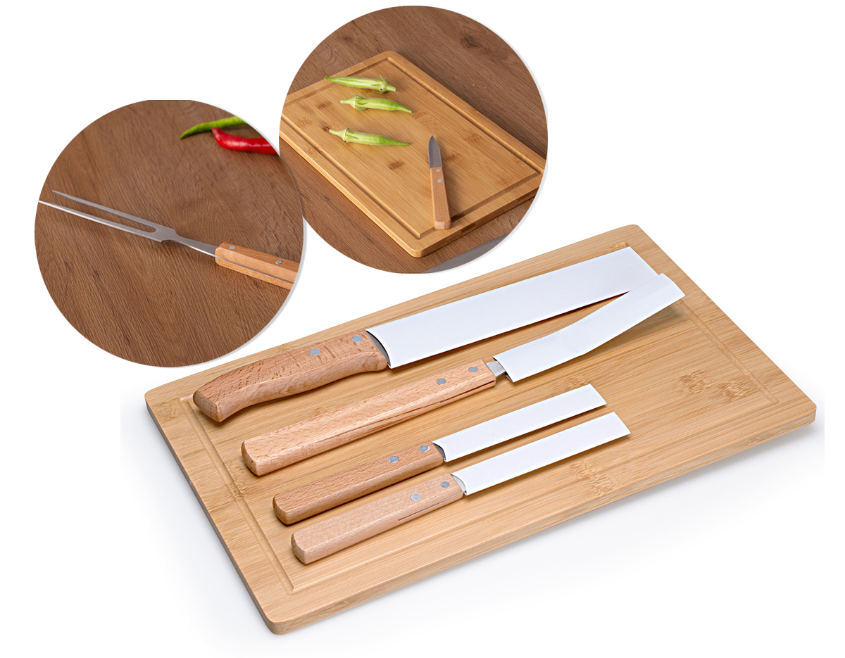 Kit churrasco, contendo: 5 peças
Tábua
Garfo trinchante
Faca para carne 
Faca para churrasco
Faca para vegetais
Obs.:Os componentes de madeira e bambu poderão apresentar tonalidades diferente.