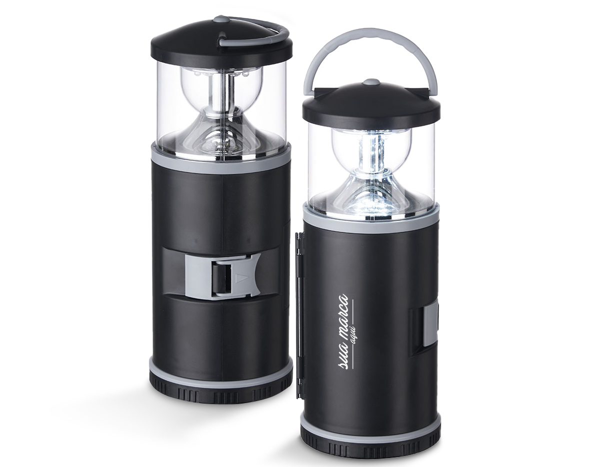 Lanterna led com Kit Ferramentas, contendo:
1 Trena de 1 metro;
1 Estilete;
3 Pontas de chave de fenda;
2 Pontas de chave philips;
1 Cabo emborrachado para encaixar ponta de chave de fenda e philips;
1 Mini chave de fenda;
1 Mini chave philips;
2 Chaves hexagonal em L;
2 Soquetes de chave hexagonal;
1 Extensor para soquete de chave hexagonal.
