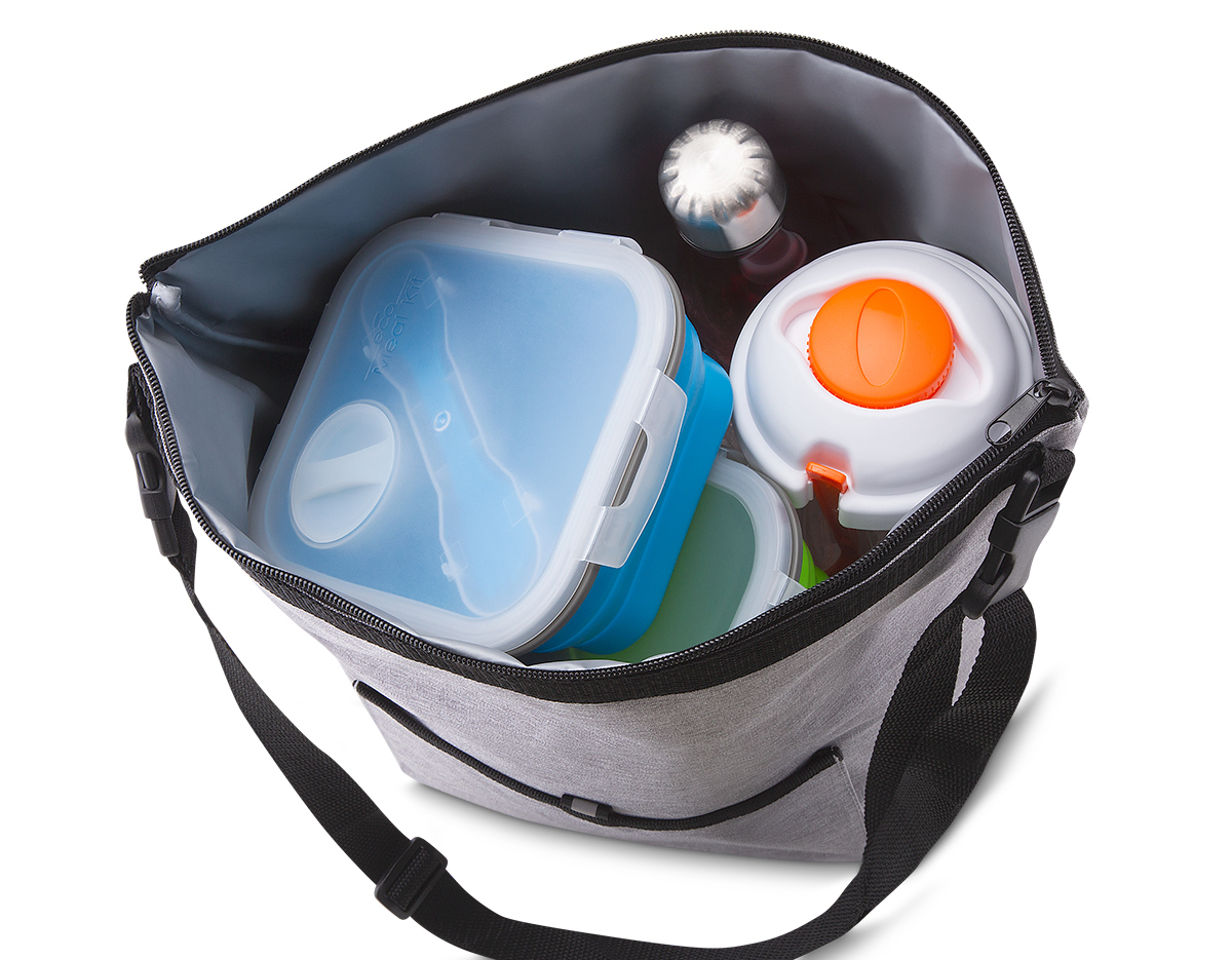 Bolsa Térmica. Capacidade 10 litros Bolso frontal. Alça de ombro regulável. Tecido nylon e e poliéster. Gravação no bolso frontal.
