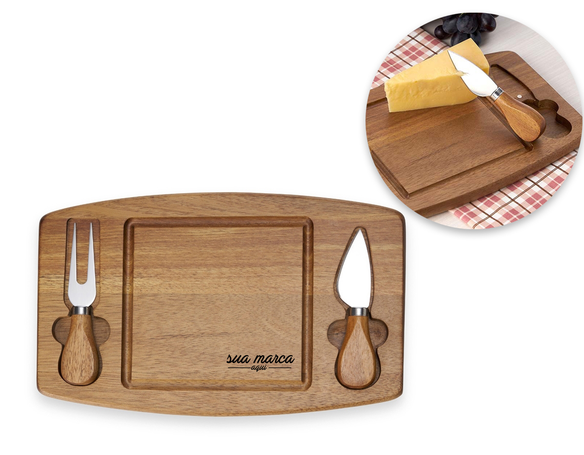 kit queijo 3 peças, contém: tábua de madeira com canaleta, faca com ponta, e garfo. Tábua com imã para encaixe e fixação dos utensílios.