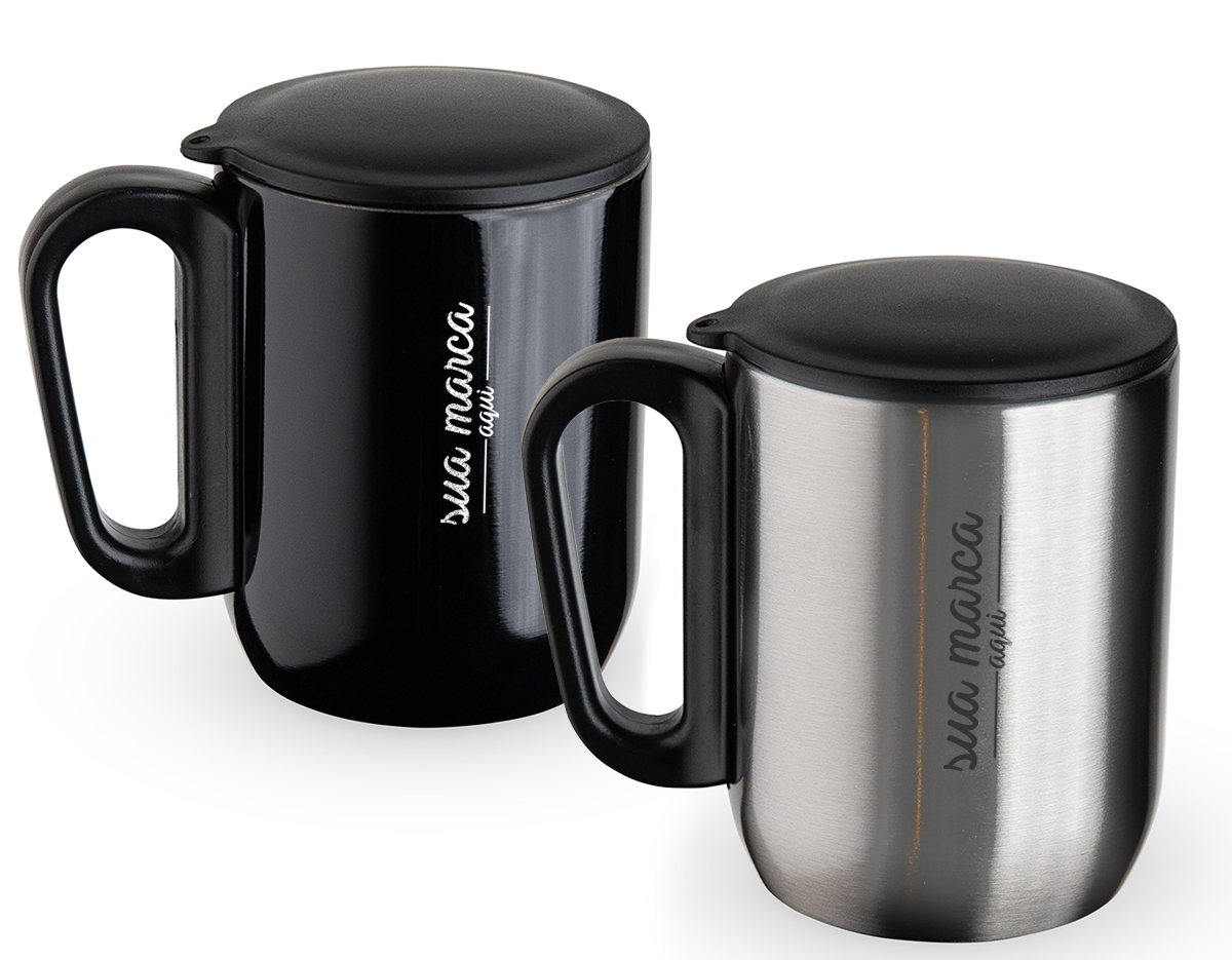 Caneca 250 ml parede dupla em Inox, com pegador de plástico, contém tampa plástica para vedação e base com EVA antiderrapante.