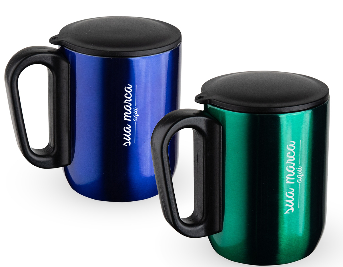 Caneca 250 ml parede dupla em Inox, com pegador de plástico, contém tampa plástica para vedação e base com EVA antiderrapante.