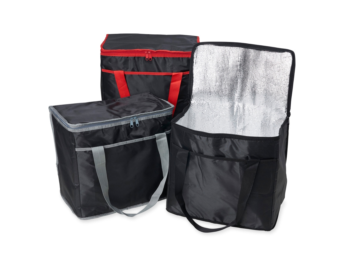 Bolsa térmica de poliéster com capacidade de 36 litros, contém área interna com revestimento térmico aluminizado, bolso frontal externo e alças de mãos para transporte.