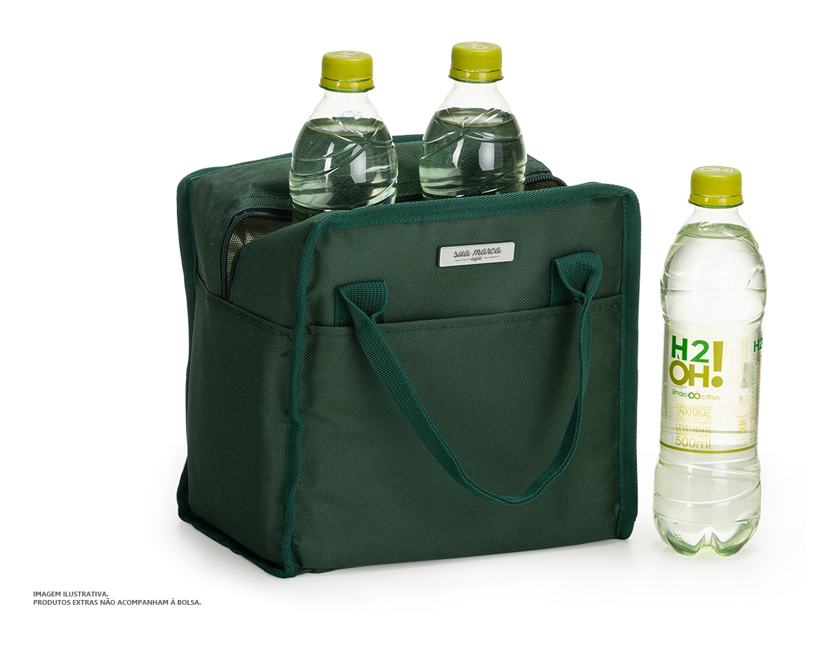 Bolsa térmica 7 litros em nylon com dois bolsos externos nas laterais, alça para mãos e revestimento interno térmico.