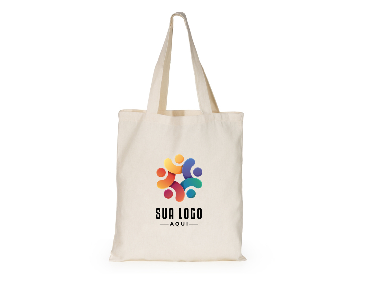 Sacola de algodão com alças costuradas na parte interna.
