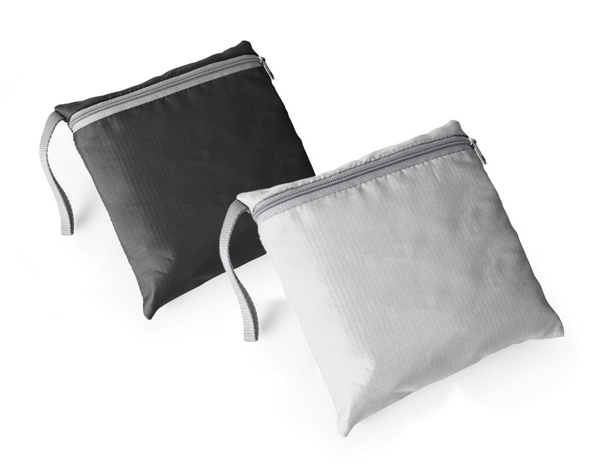 Bolsa esportiva dobrável em 210D ripstop com bolso frontal.