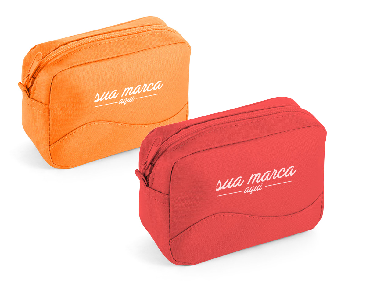 Bolsa multiusos em microfibra com zíper.