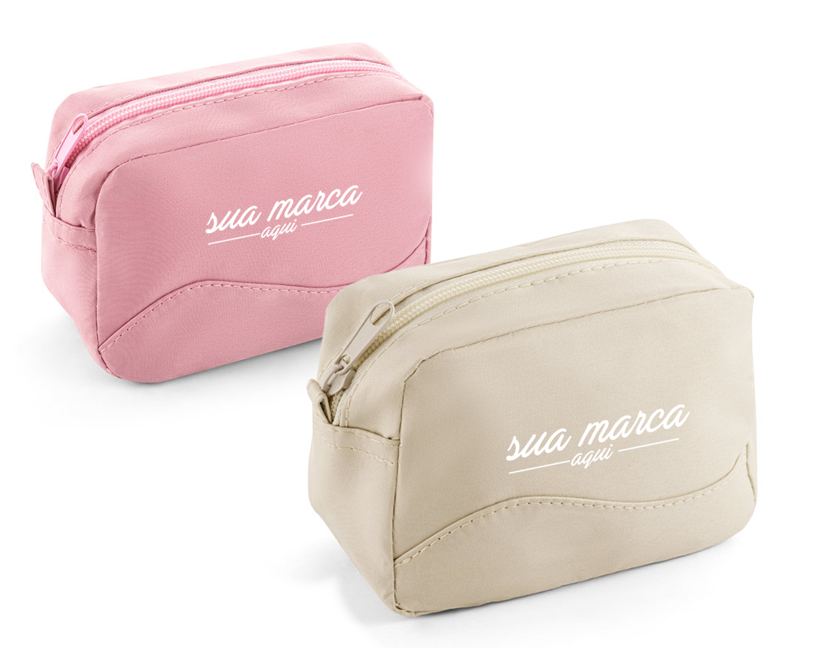 Bolsa multiusos em microfibra com zíper.