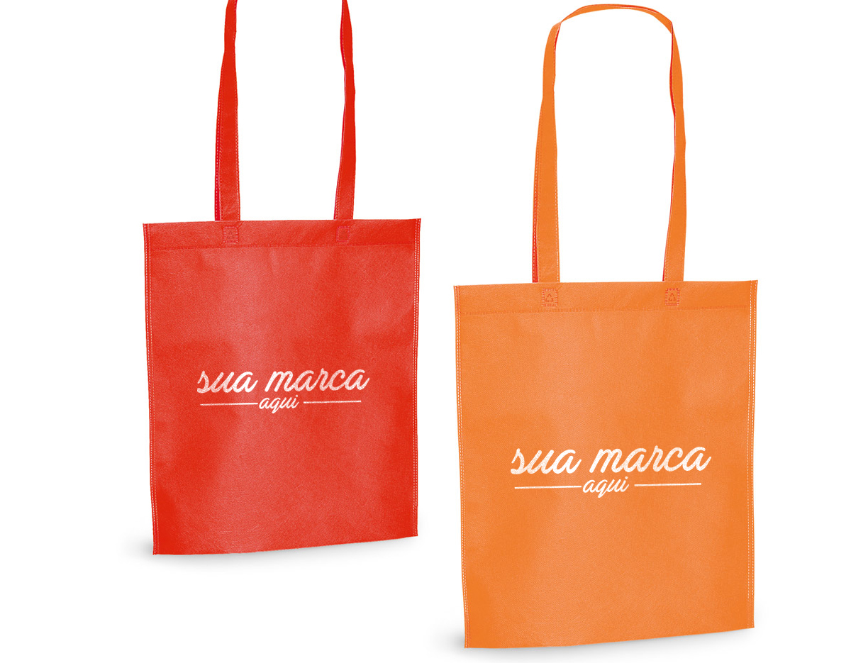 Sacola em non-woven (80 g/m²) termo-selado com alças de 55 cm. 270 x 350 mm