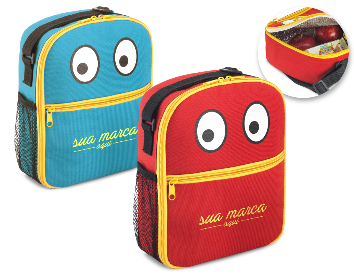Bolsa térmica para criança em 600D com bolso frontal, fechamento em ziper e bolso lateral em rede. Contém alça ajustável em webbing e tem capacidade até 3 L.190 x 230 x 80 mm