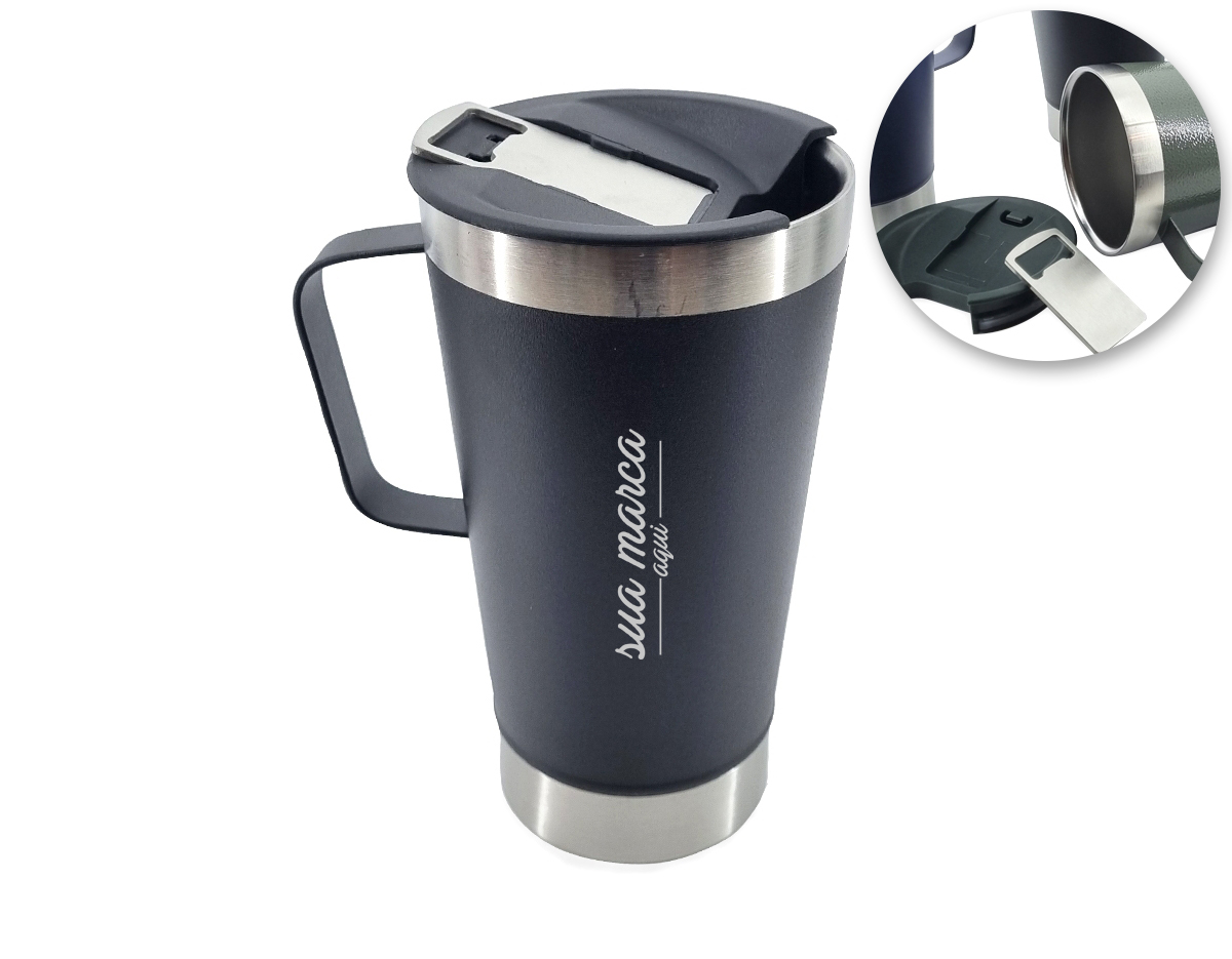 Caneca térmica de inox com capacidade para 550ml. Acompanha uma tampa de plástico e um abridor de garrafas. O abridor fica preso em um encaixe existente na tampa, porém é removível.