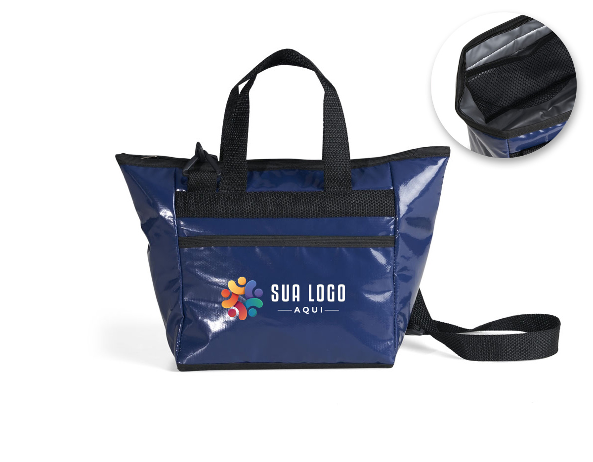 Bolsa térmica com capacidade para 7L feita de material sintético e plástico envernizado. Com fechamento em zíper e acompanha alças de mão e para uso transversal. Possui um bolso sem fechamento externo e um bolso interno.