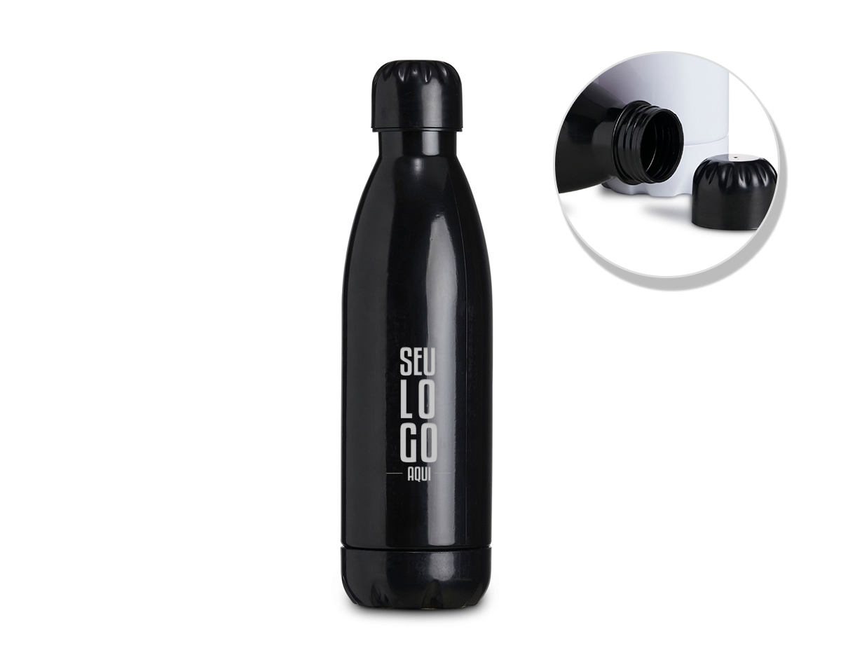Garrafa plástica com capacidade de 700ml, possui uma tampa rosqueável.