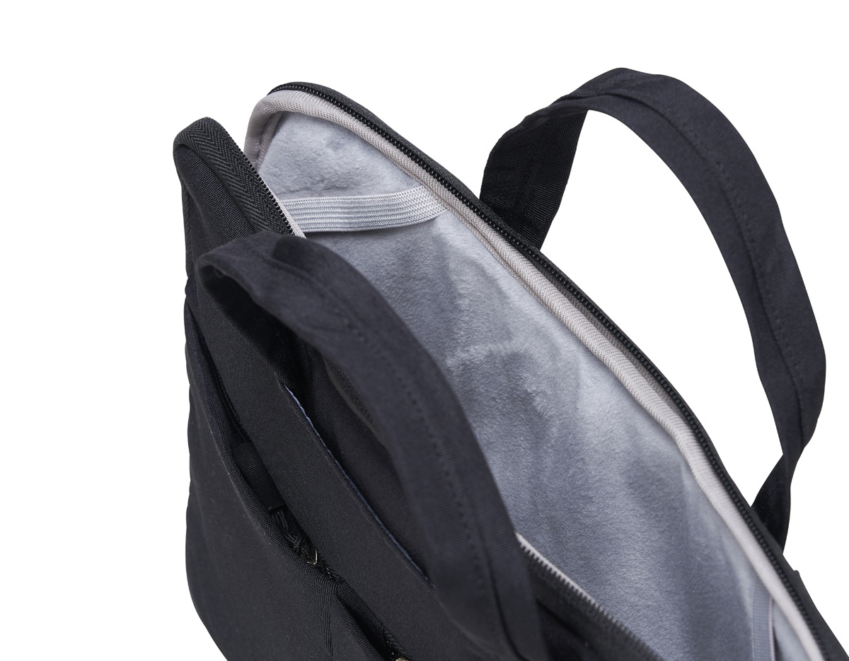 Pasta executiva para Tablet e Laptop de 13 polegadas a prova d’água. Confeccionada em poliéster a pasta tem o compartimento principal com o interior aveludado para maior proteção do notebook, além de 6 compartimentos externos e uma alça para encaixe em mala de viagem