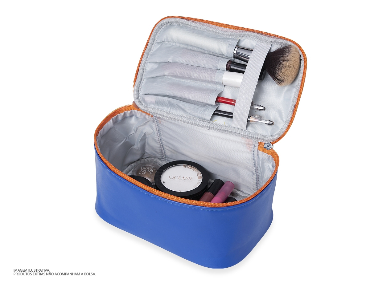Nécessaire organizadora impermeável em PU. A parte interna da tampa possui cinco compartimentos com elástico de proteção.