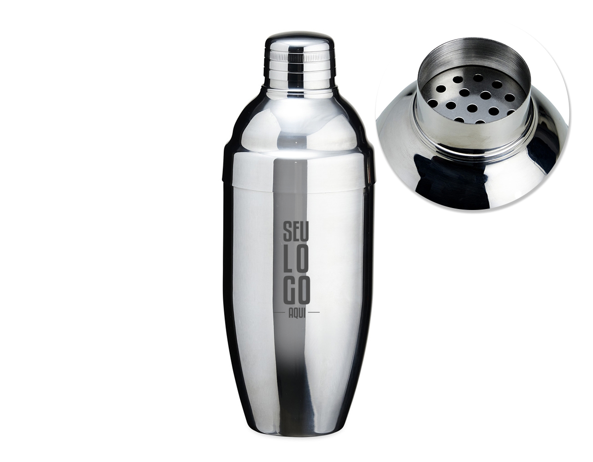 Coqueteleira de inox com capacidade para 750ml, contém tampa de pressão com peneira e tampa protetora.