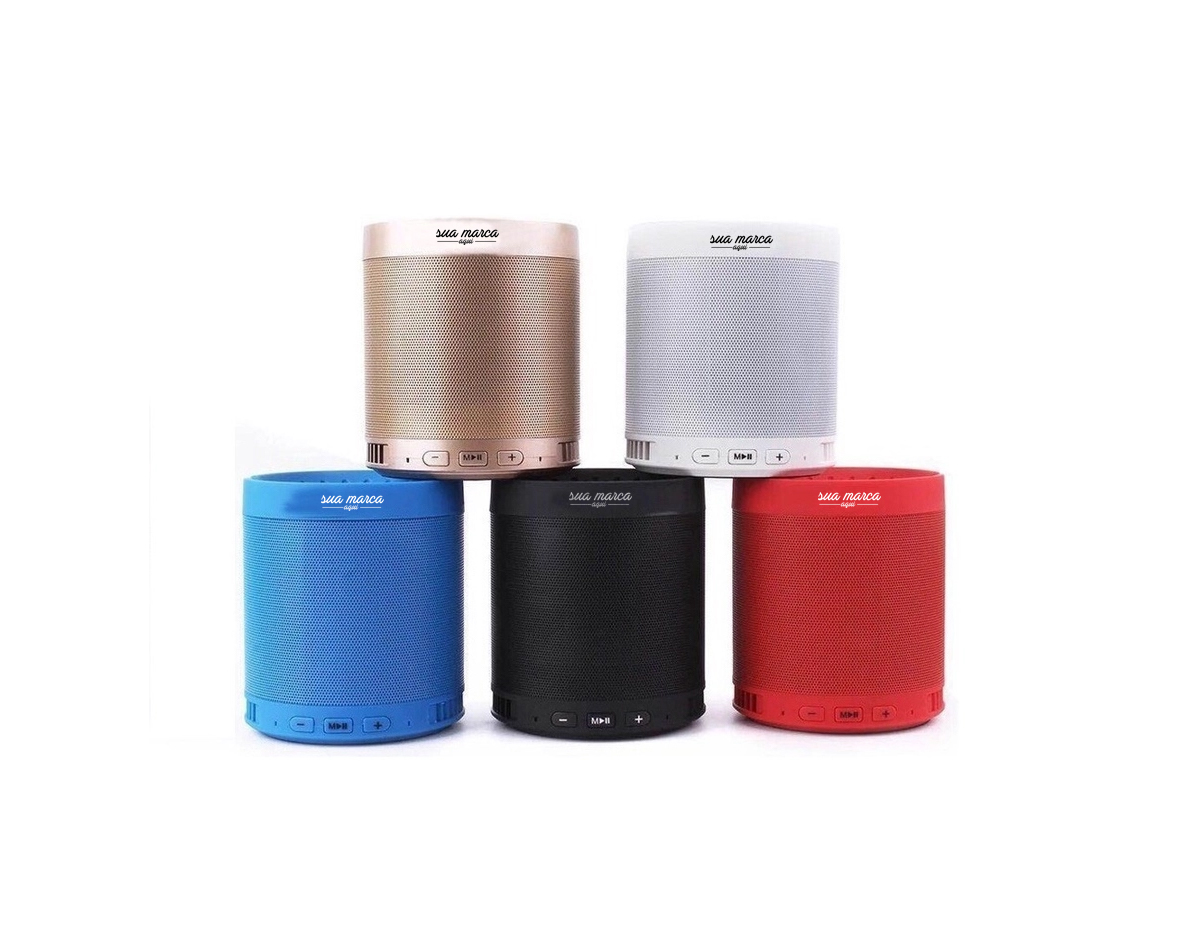 Caixa de som Modelo Bluetooth Q3
Entrada para pendrive, cartão de memória, radio FM, bluetooth universal
Pode ser utilizado como Viva voz, pois possui microfone interno
Controle de Volume, play e pause
Produto aplicável em qualquer aparelho bluetooth ex: Samsung, Iphone 6, Iphone 5, Iphone 4, Ipod, Ipad, Asus, Lg, etc.
Funciona com Todas As versões da Apple
 Possui Bateria Interna Recarregável.
Carrega pelo USB do Computador
Lê arquivos em formato de Mp3 e Mp4
Entrada Auxiliar P2 para ligar caixas auxiliares ( não funciona para fone de ouvido )
Carrega em 3 horas, dura aproximadamente 9 horas em uso ( varia conforme o uso)