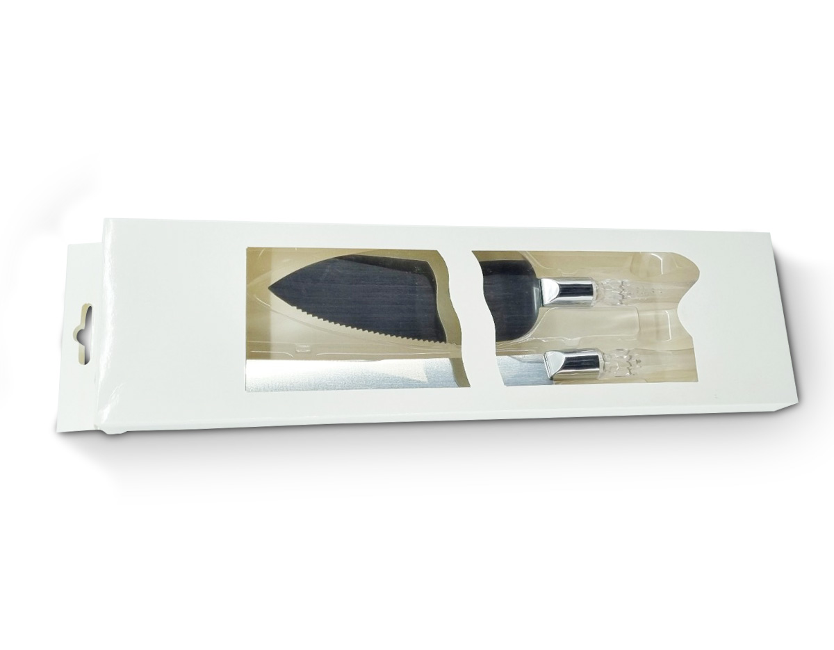 Conjunto de talheres 2 peças, composto por espátula e faca em inox com cabos plásticos. Acompanha estojo de papel.