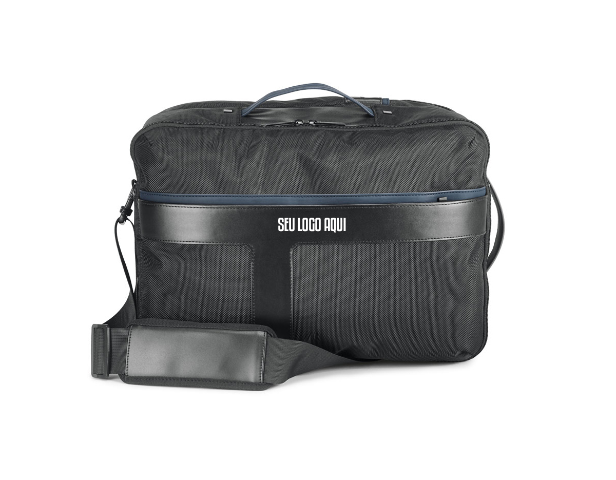 A DYNAMIC Backpack é uma mochila urbana que se distingue pela sua versatilidade e dualidade. O seu design eficiente permite-lhe que seja um objeto único e versátil que se multiplica discretamente numa mochila e numa sacola de viagem. 300 x 420 x 75 mm