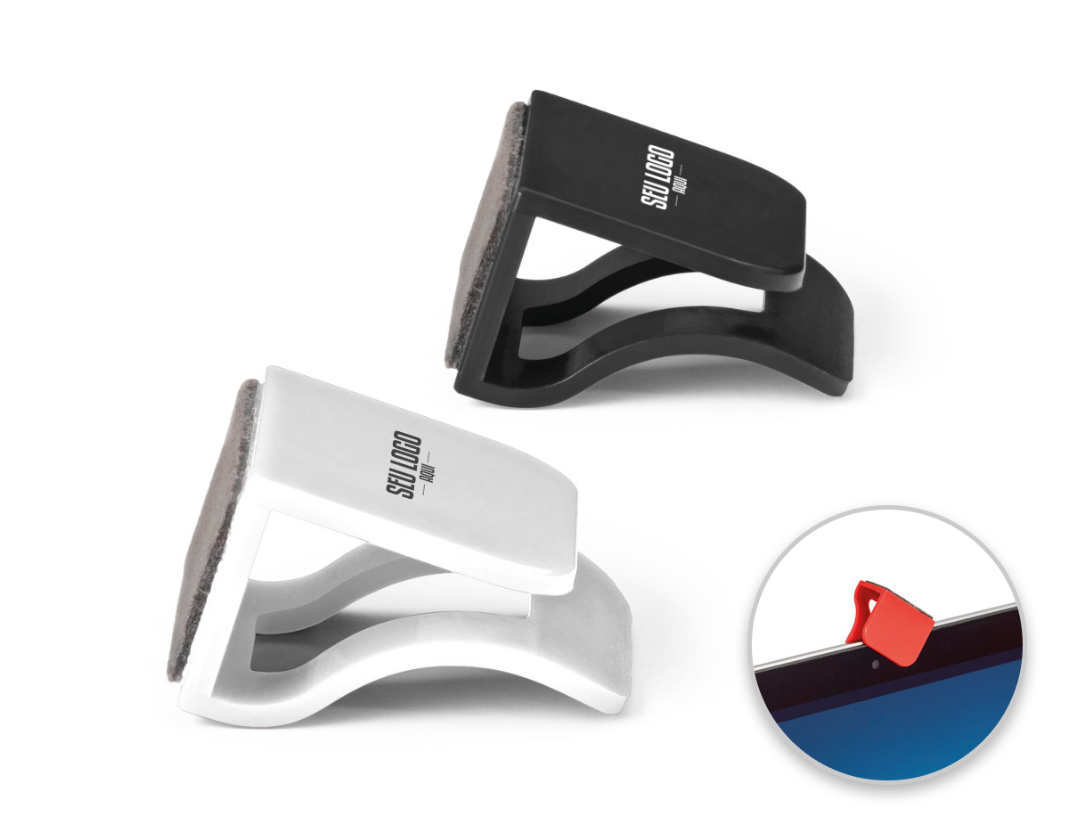 Protetor de webcam em formato clip com limpador de tela. Adequado para tablet e notebook