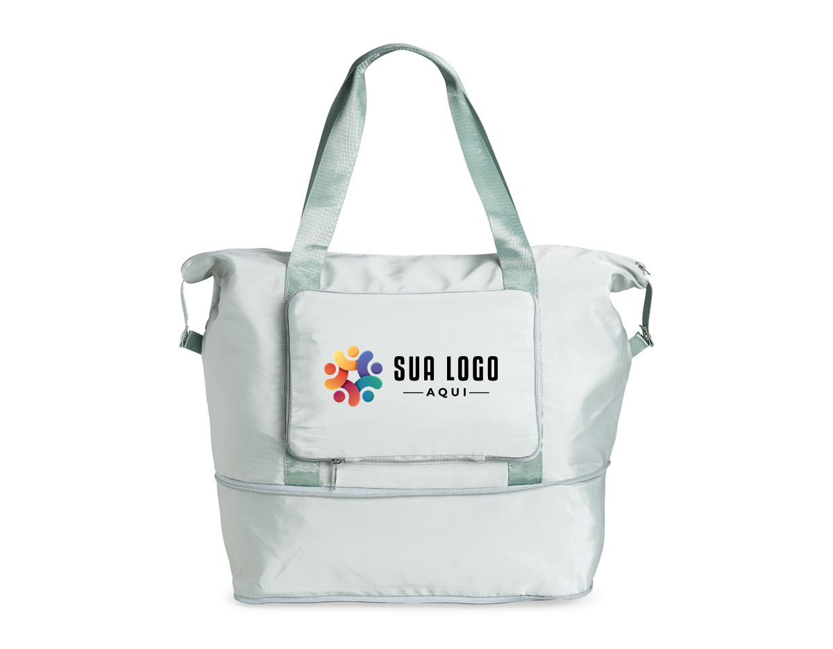 Bolsa dobrável e expansível de 35 litros em poliéster à prova d’água com dois compartimentos, sendo o principal com bolsos internos para acessórios e compartimento lateral exclusivo para compactação da bolsa.