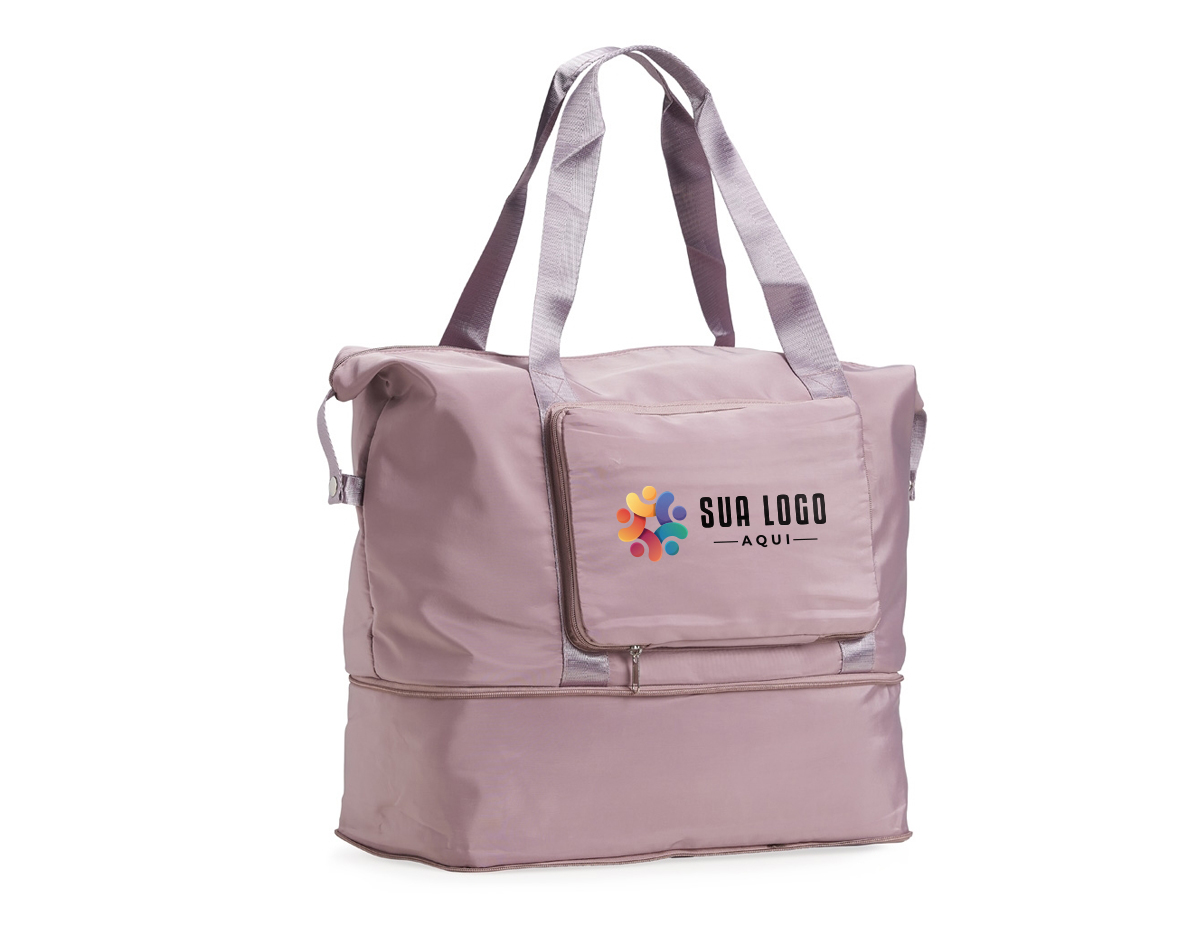 Bolsa dobrável e expansível de 35 litros em poliéster à prova d’água com dois compartimentos, sendo o principal com bolsos internos para acessórios e compartimento lateral exclusivo para compactação da bolsa.