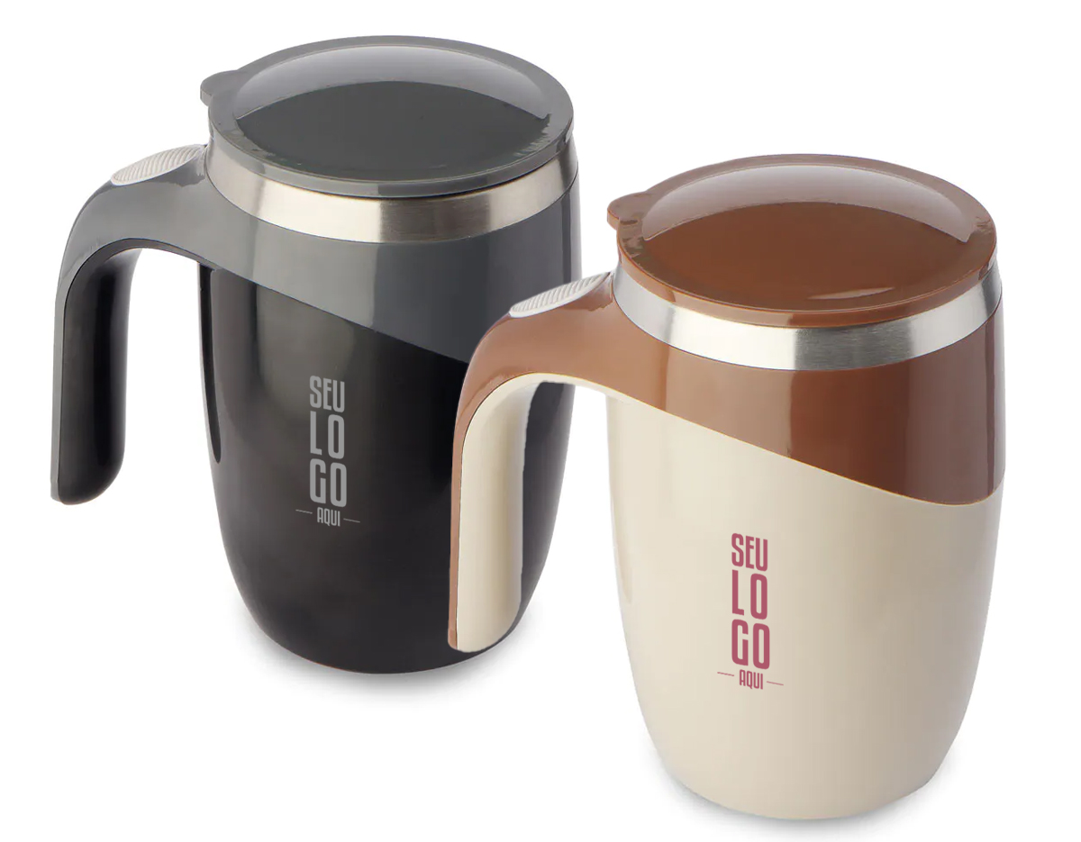 Caneca plástica mixer em aço inox na parte interna com capacidade de até 380ml. Na parte interna possui uma capsula imantada facilitando a remoção para limpeza da caneca. Ideal para junções de bebidas em pó. Para a função mixer funcionar é necessário 3 pilhas AAA, não acompanha pilha.