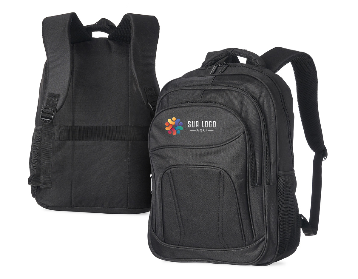 Mochila de nylon 30 litros com três compartimentos, sendo o principal com bolso para notebook 15,6.Com bolsos laterais telados, a mochila possui alça para encaixe em malas de viagem, duas alças de mãos e alças para as costas com revestimento espumado.