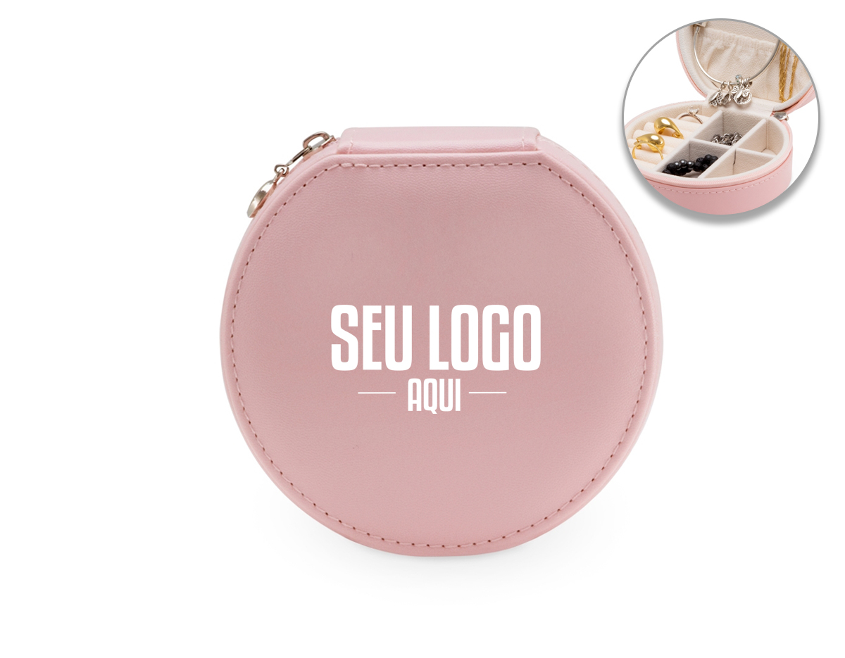 Porta joias de couro sintético com revestimento aveludado. Possui compartimentos internos para anéis, brincos, pulseiras e colares