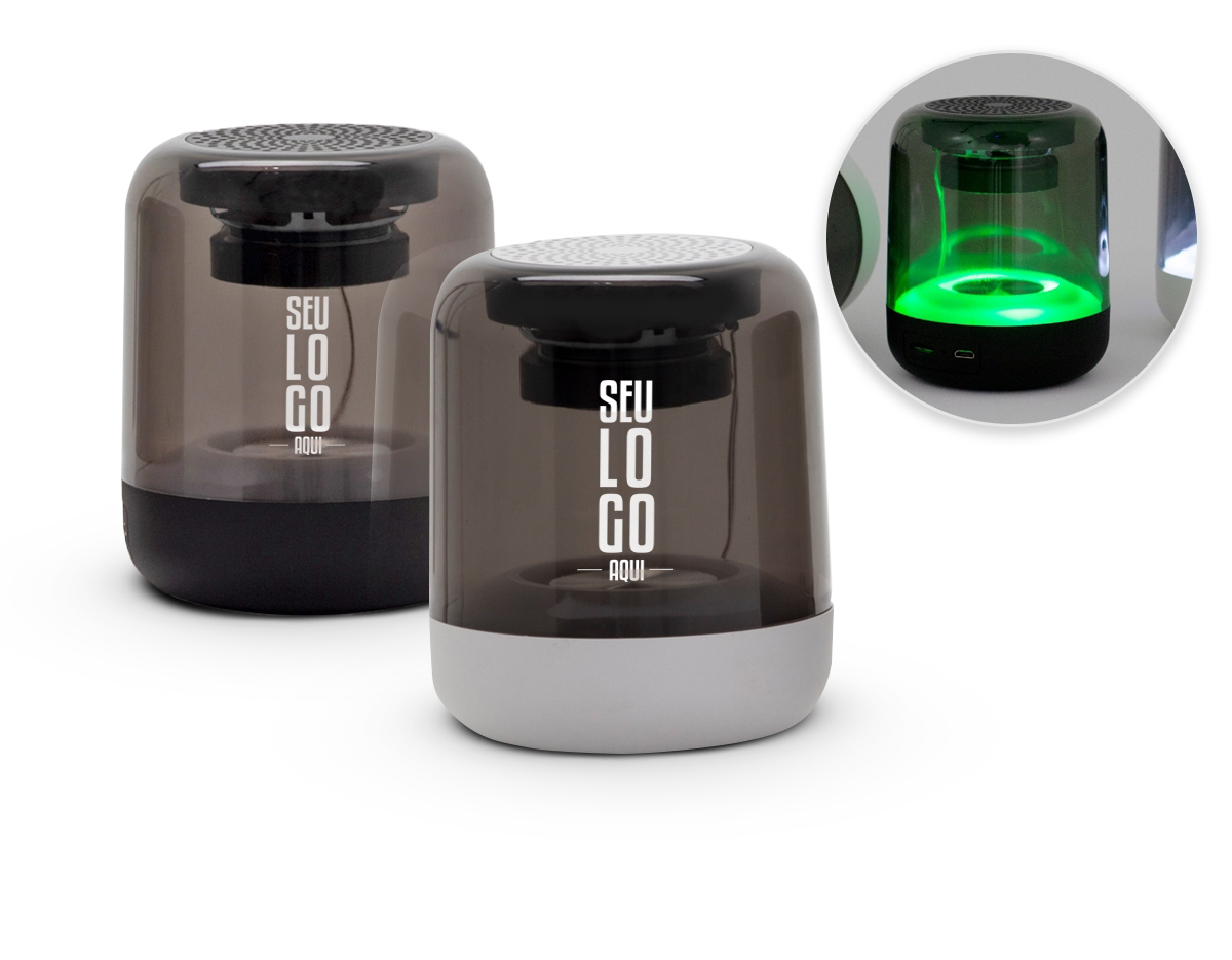 Caixa de som multimídia com luzes led. Operante nos modos bluetooth, rádio FM e cartão TF (MicroSD). Acompanha cabo USB.